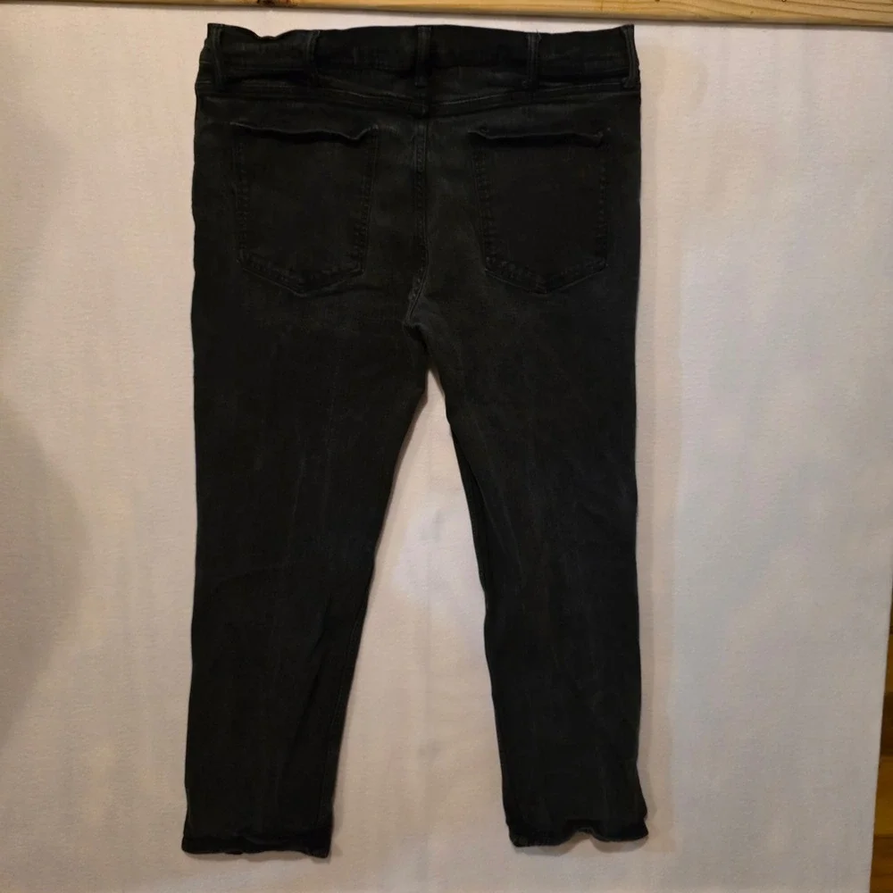 St. John's Bay Relaxed Straight Jeans Mens 38x32 Black Comfort Stretch Denim